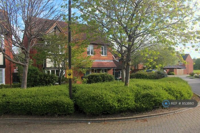 4 Bedroom Detached House To Rent In Curtis Croft, Shenley Brook End, Milton Keynes, MK5