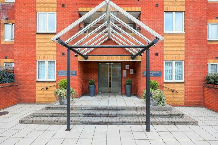 2 Bedroom Flat To Rent In Coliseum Court, Regents Park Road, London, N3