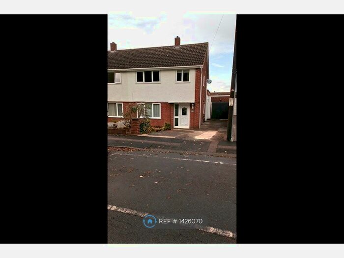 3 Bedroom Semi-Detached House To Rent In Canning Road, Tamworth, B77