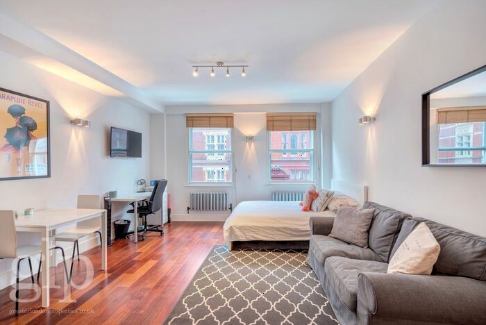 1 Bedroom Studio To Rent In Goodwins House, - St. Martin's Lane, London, Greater London, Covent Garden, WC2N