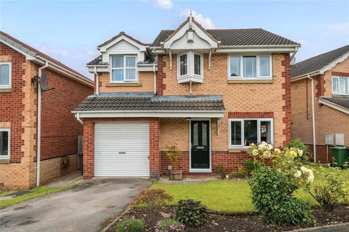 4 Bedroom Detached House For Sale In Oulton Drive, Oulton, Leeds, West Yorkshire, LS26