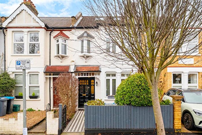 3 Bedroom Terraced House For Sale In Carlton Park Avenue, Raynes Park, SW20