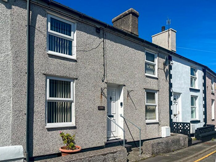 3 Bedroom Terraced House For Sale In Wesley Street, Amlwch, Isle Of Anglesey, LL68