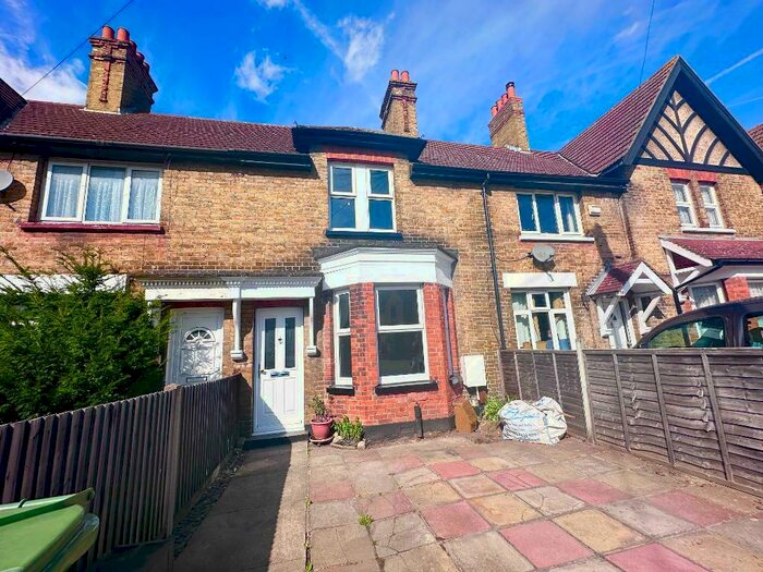 2 Bedroom Terraced House To Rent In High Street, Orpington, Kent, BR6
