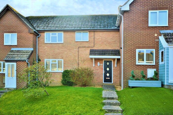 2 Bedroom Terraced House To Rent In Perowne Way, Sandown, PO36