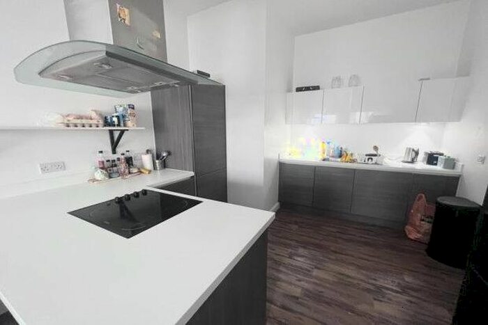 2 Bedroom Flat To Rent In Hounds Gate, Nottingham, NG1