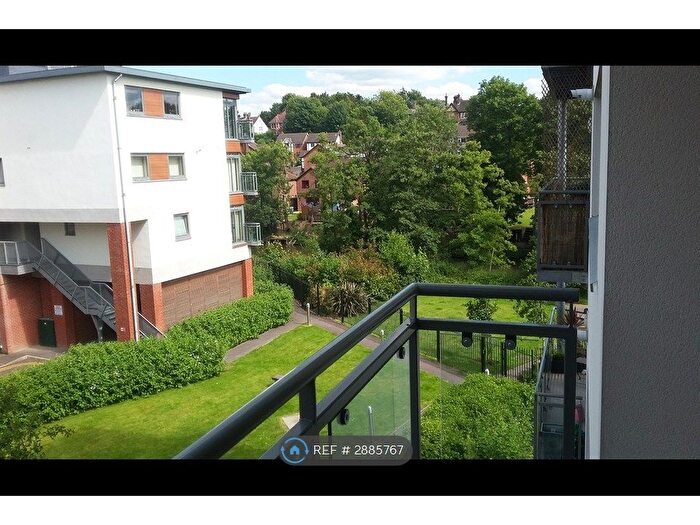 2 Bedroom Flat To Rent In Hart Street, Maidstone, ME16