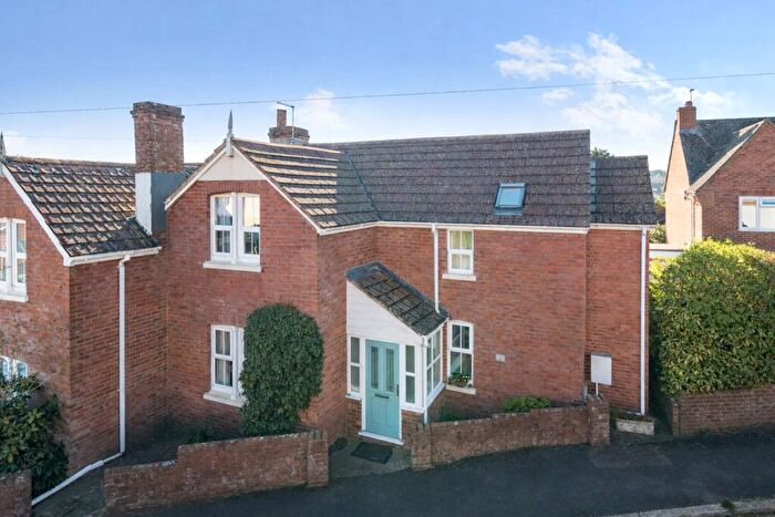 3 Bedroom Semi-Detached House For Sale In Pennsylvania, Exeter, EX4