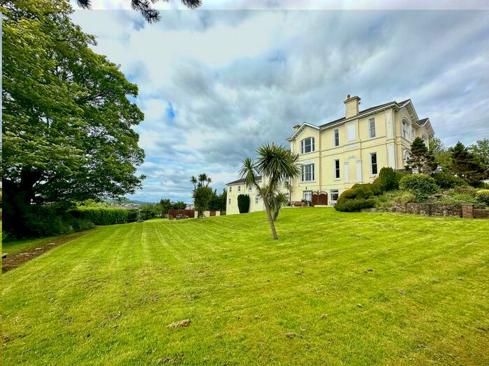 1 Bedroom Flat To Rent In Higher Warberry Road, Torquay, TQ1