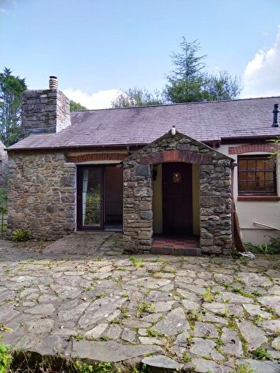 3 Bedroom Property To Rent In Narberth, SA67