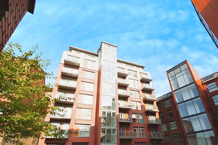 2 Bedroom Flat To Rent In Roberts Wharf, Neptune Street, Leeds, West Yorkshire, LS9