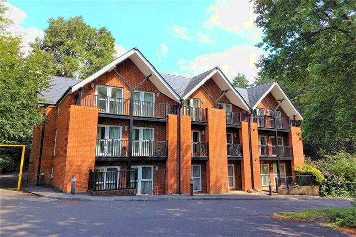 2 Bedroom Flat To Rent In St Cross, SO23