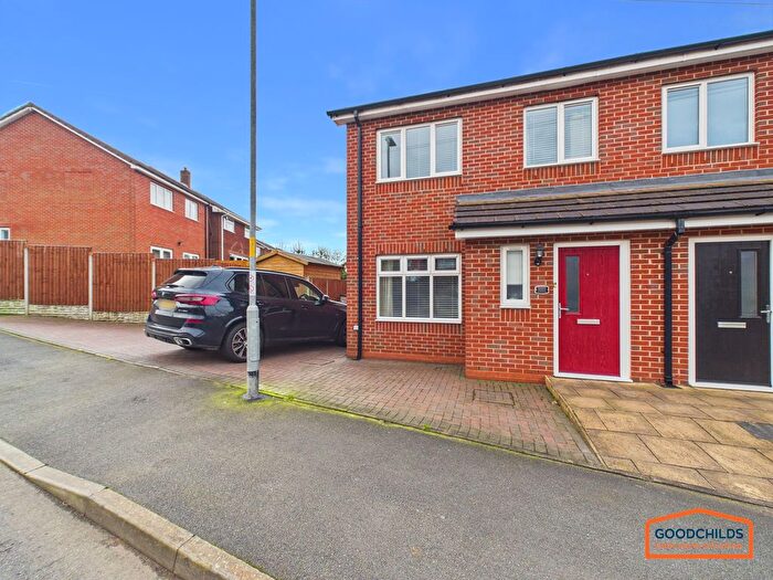 3 Bedroom Semi Detached House For Sale In Howdles Lane, Walsall, WS8