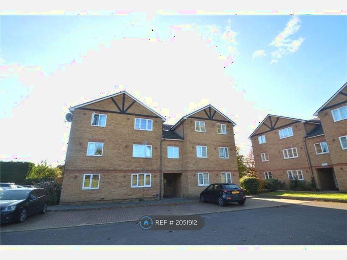 1 Bedroom Flat To Rent In Maplin Park, Slough, SL3