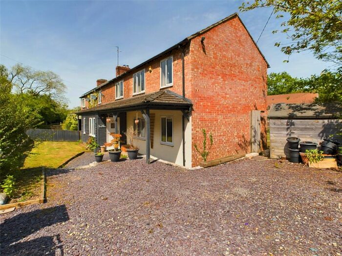 4 Bedroom Semi-Detached House For Sale In The Triangle, Brockweir, Chepstow, Monmouthshire, NP16