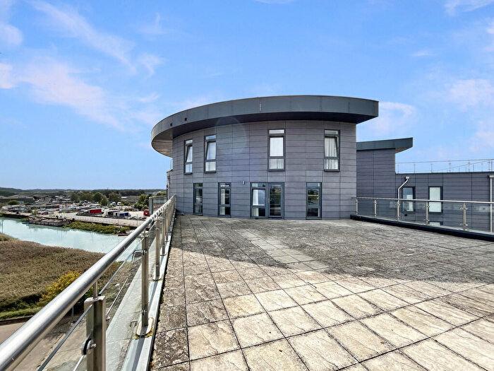 3 Bedroom Apartment To Rent In Ballantyne Drive, Colchester, CO2