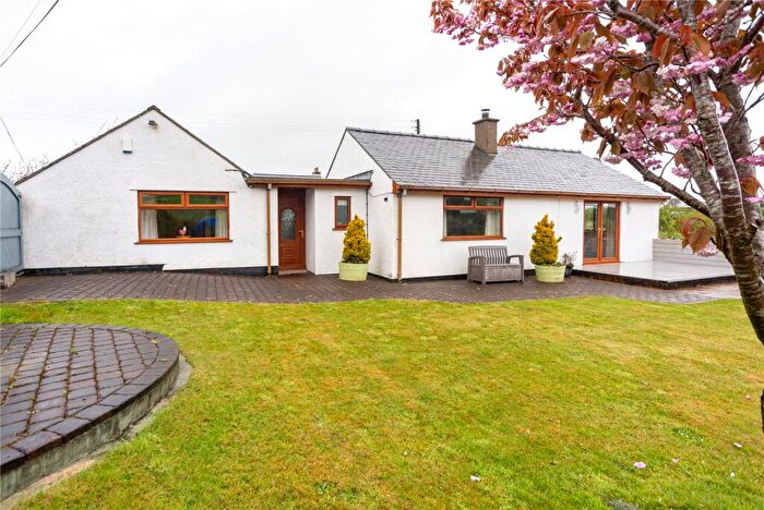 3 Bedroom Detached House For Sale In Gors Bach, Llanddeiniolen, Caernarfon, Gwynedd, LL55