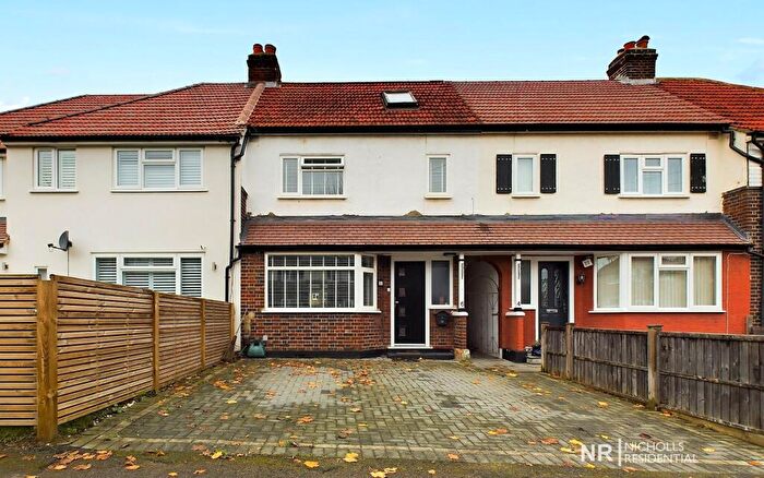 3 Bedroom Terraced House To Rent In Wilson Road, Chessington, Surrey., KT9