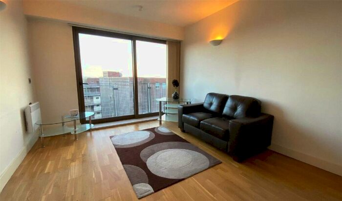 2 Bedroom Apartment To Rent In Advent /, Isaac Way, Manchester, M4