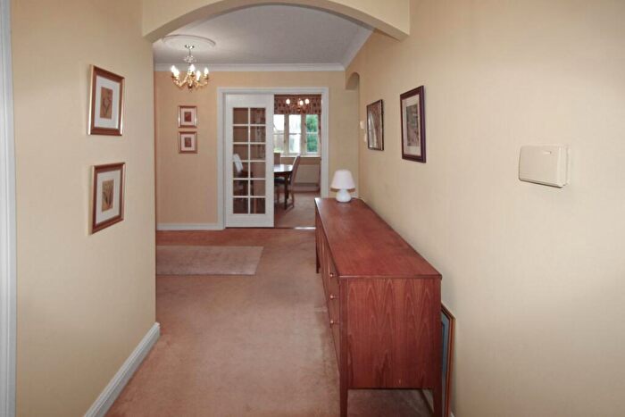 3 Bedroom Bungalow For Sale In Church Close, Harborough Magna, Rugby, CV23