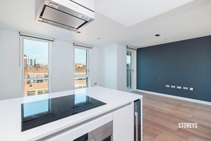 1 Bedroom Flat To Rent In Avantgarde Tower, Shoreditch, London, E1