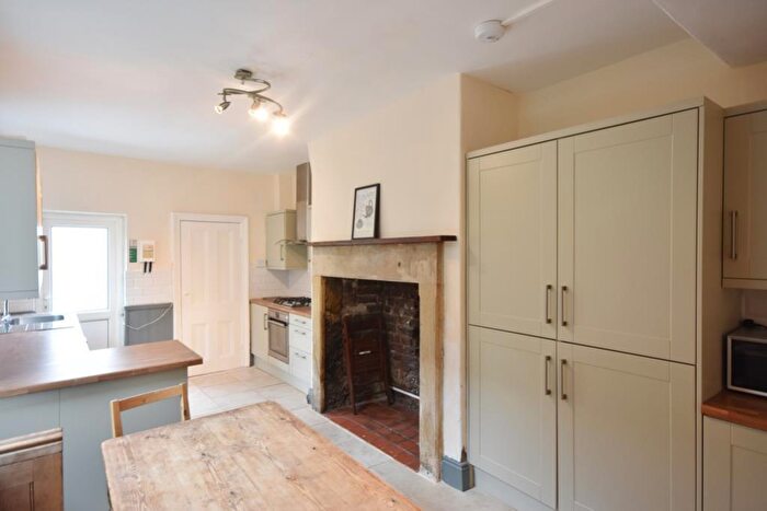 7 Bedroom Terraced House To Rent In Holly Avenue, Jesmond, NE2