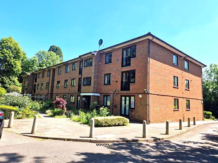 1 Bedroom Retirement Property For Sale In Uxbridge Road, Pinner, HA5