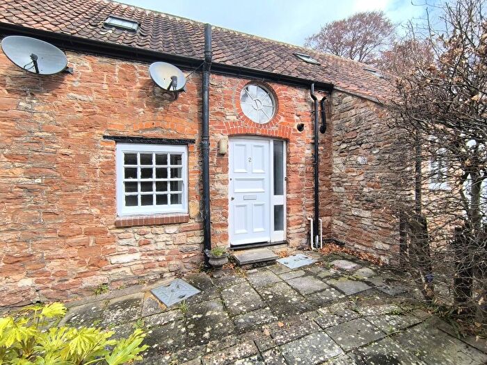 2 Bedroom Apartment To Rent In New Street, Wells, BA5