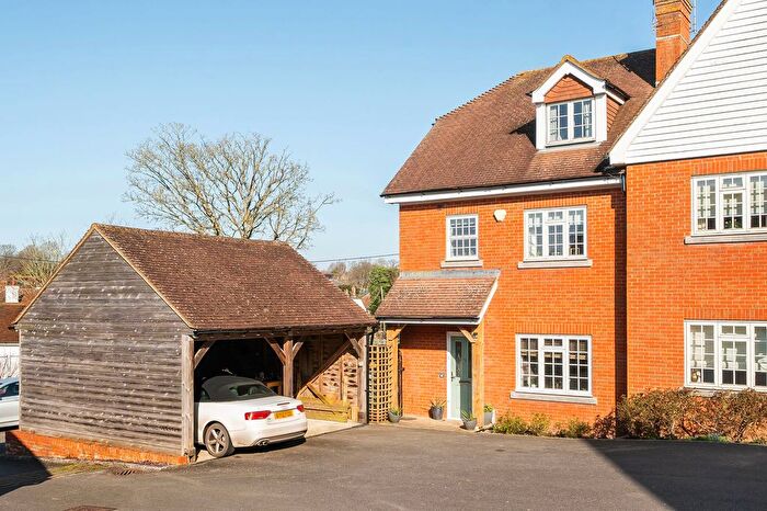 5 Bedroom Semi-detached House For Sale In Hylands Close, Northiam, TN31