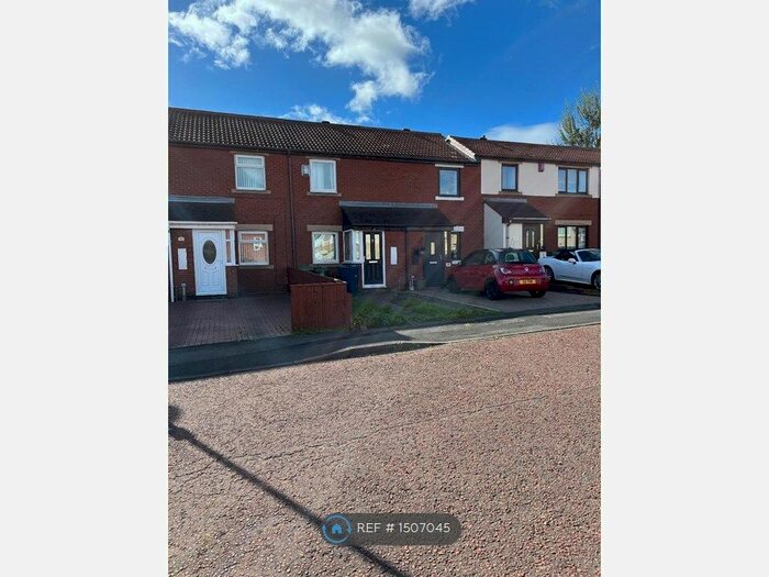 2 Bedroom Terraced House To Rent In Hawthorn Drive, Gateshead, NE11