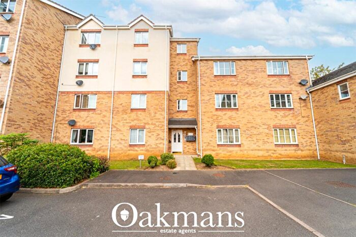 2 Bedroom Apartment For Sale In Titford Road, Oldbury, West Midlands, B69