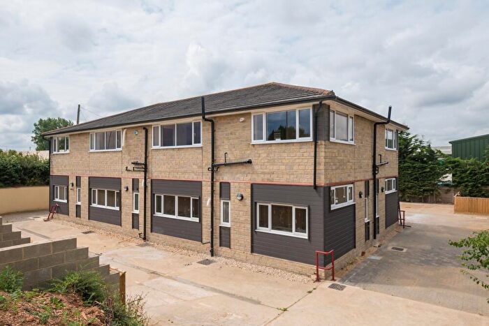 Studio To Rent In Harcourt House, Cotswold Dene, Standlake, OX29