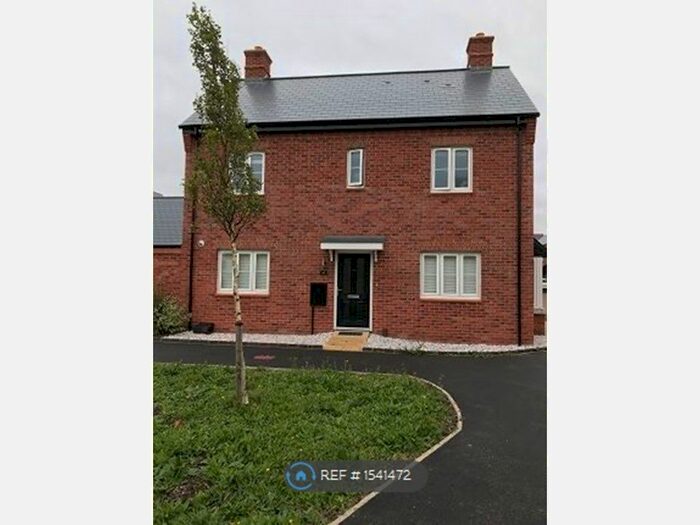 3 Bedroom Detached House To Rent In Dale Way, Bicester, OX25