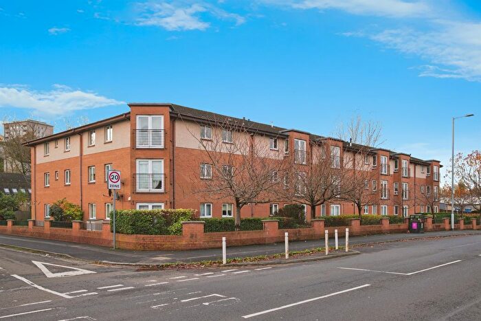 2 Bedroom Flat For Sale In Fersit Court, Glasgow, G43