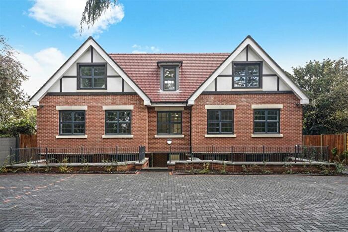 3 Bedroom Flat To Rent In Egreemont Court, Wembley, HA0