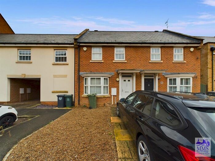 3 Bedroom Terraced House For Sale In Reed Court, Greenhithe, DA9