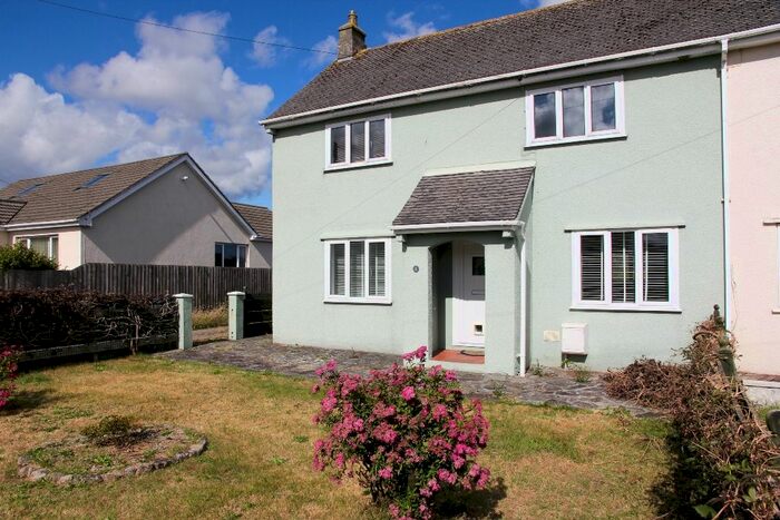 3 Bedroom Semi-Detached House To Rent In Festival Villas, Threemilestone, TR3