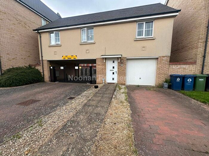 2 Bedroom Coach House To Rent In Buttercup Avenue, PE19