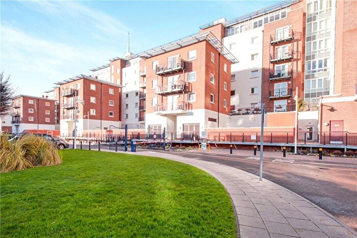 2 Bedroom Apartment To Rent In Portsmouth, Hampshire, PO1