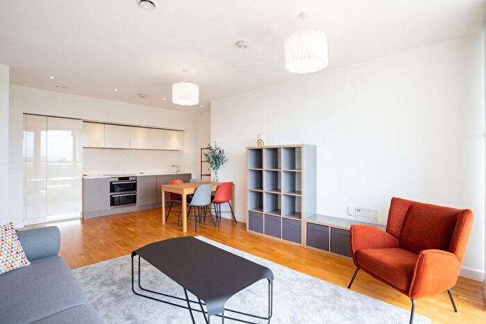 1 Bedroom Flat To Rent In Colonial Drive, Bollo Lane, London, W4