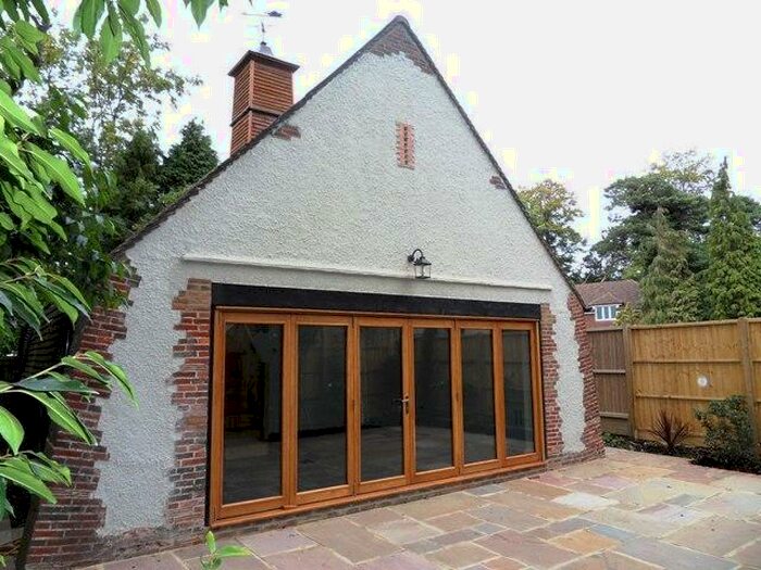 2 Bedroom Detached House To Rent In Hillbury Road, Warlingham, Surrey, CR6