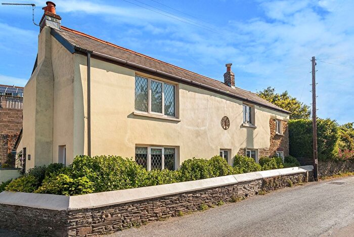 4 Bedroom Detached House For Sale In West Charleton, Kingsbridge, TQ7
