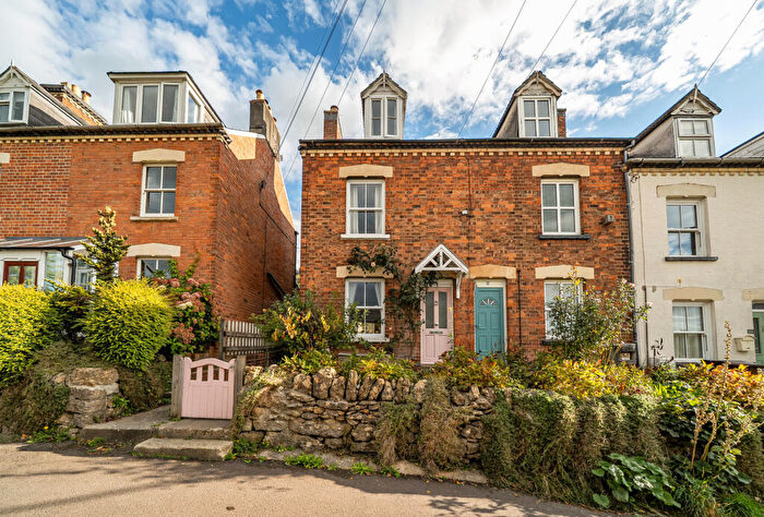 3 Bedroom End Of Terrace House For Sale In Middle Spillmans, Stroud, Gloucestershire, GL5