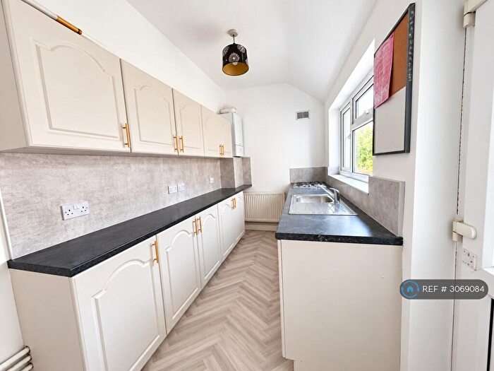 3 Bedroom Terraced House To Rent In Chatsworth St, Sutton-In-Ashfield, NG17