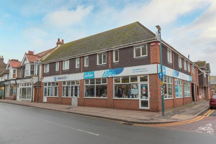 2 Bedroom Flat To Rent In Station Road, Birchington CT7