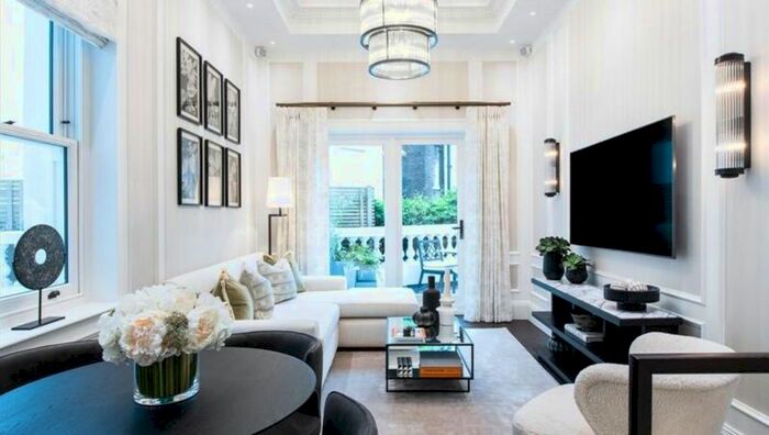 2 Bedroom Flat To Rent In Prince Of Wales Terrace, Kensington, London, W8