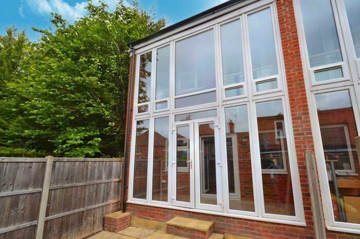 2 Bedroom Semi-Detached House To Rent In Wey Hill, Haslemere, GU27