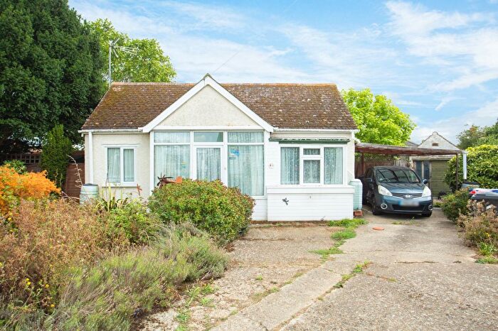 2 Bedroom Bungalow For Sale In Citroen Close, Herne Bay, Kent, CT6