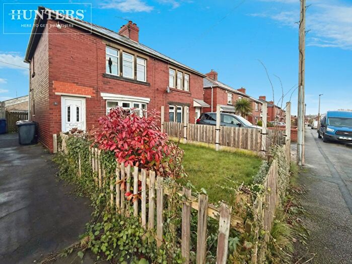 2 Bedroom Semi-Detached House For Sale In East Street, Darfield, Barnsley, S73