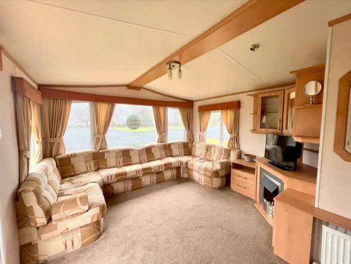 2 Bedroom Park Home For Sale In Station Road, Moortown, LN7